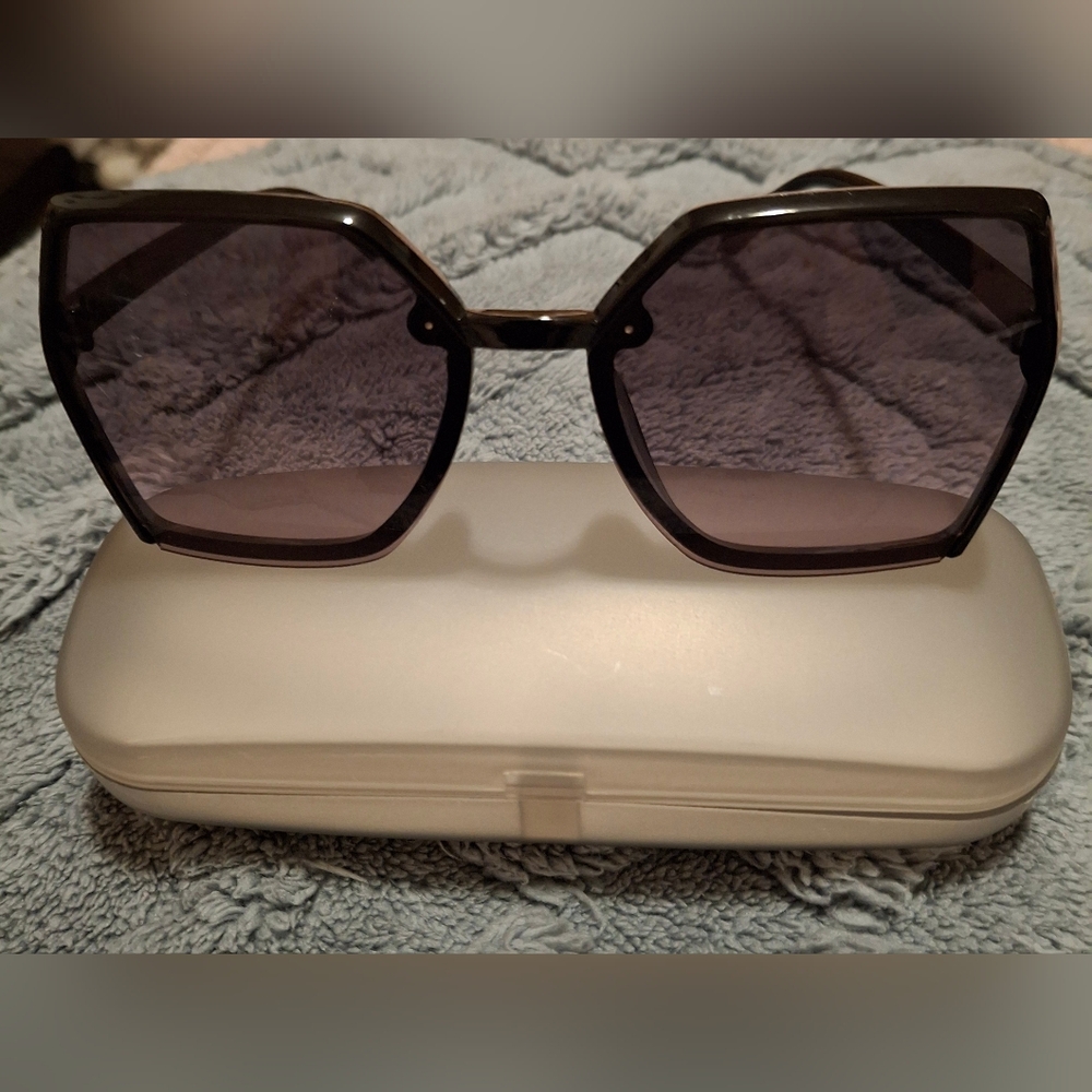 Black Hexagonal Sunglasses